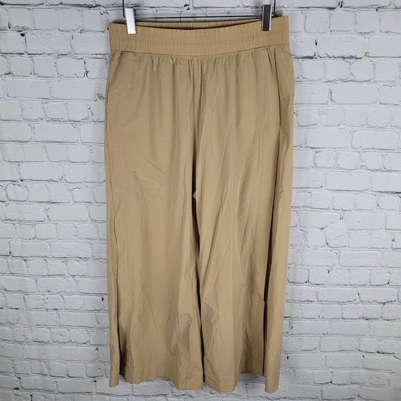 ZYIA | Work Flow tan high waist lightweight crop flowy wide leg gaucho pants - Picture 1 of 7